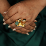 Monalisa gingko vintage stone ring