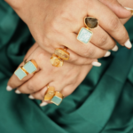 Monalisa gingko vintage stone ring in hand